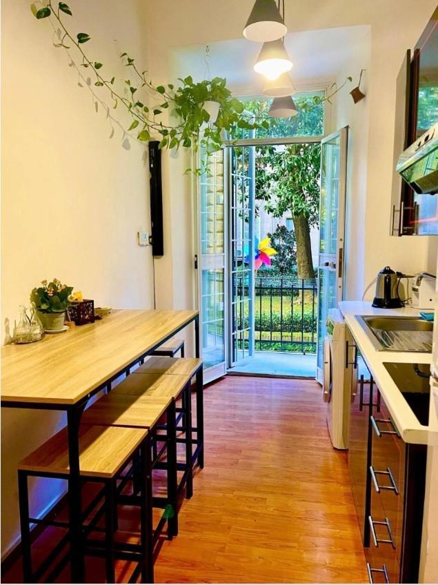 Parisa House Lägenhet Rom Exteriör bild